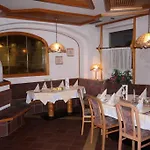 Moelltal 3*