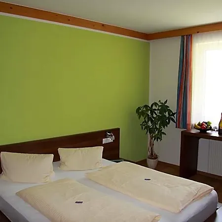 Hotel Moelltal 3*